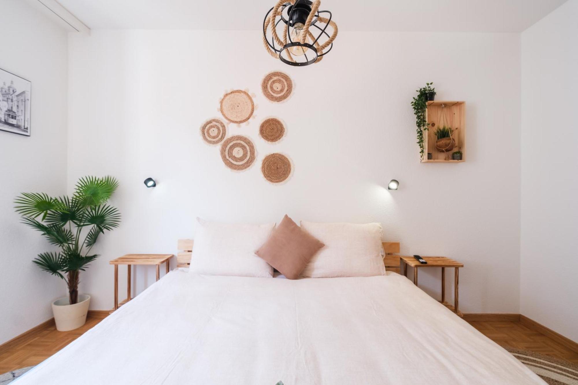 City Central Comfort Лозана Екстериор снимка